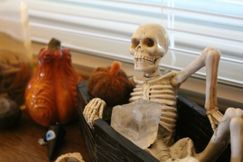Small skeleton and other Samhain decorations.